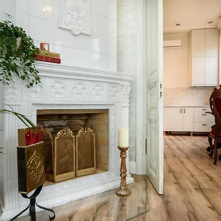 Classic City Center By Urban Rent Apartmán Vilnius