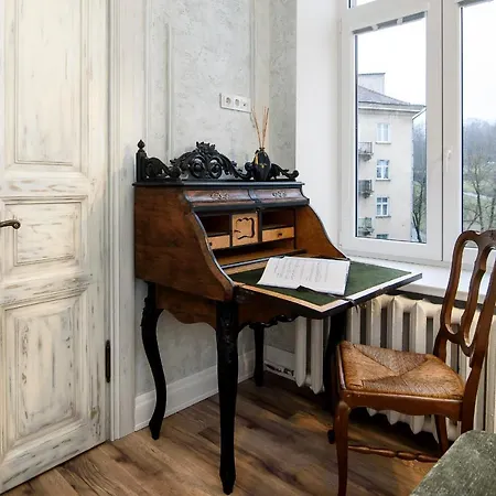 Classic City Center By Urban Rent *