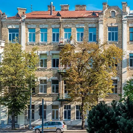 Classic City Center By Urban Rent Vilnius