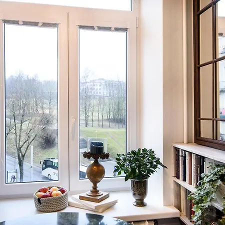 Classic City Center By Urban Rent *
